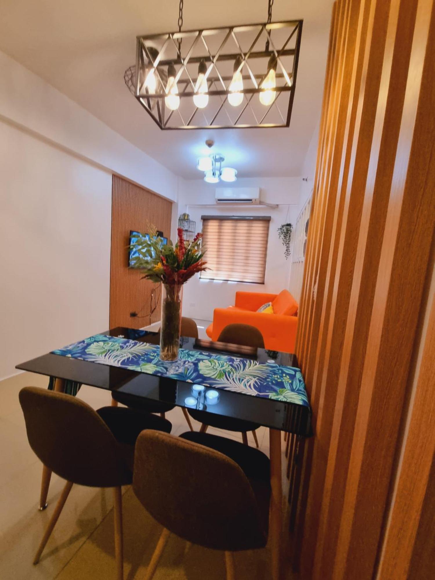 Legarse Staycation At Montecito Residential Resort マニラ市 エクステリア 写真